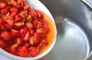 Steps for making Honey Cherry Tart