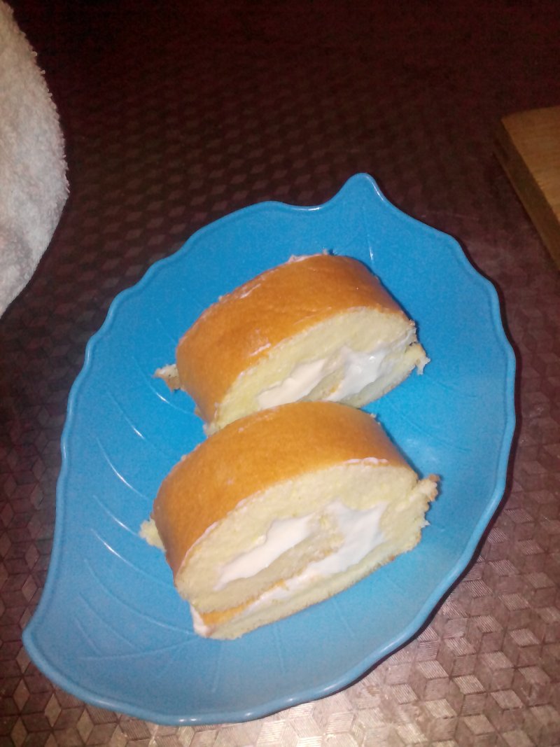 Cream Cake Roll