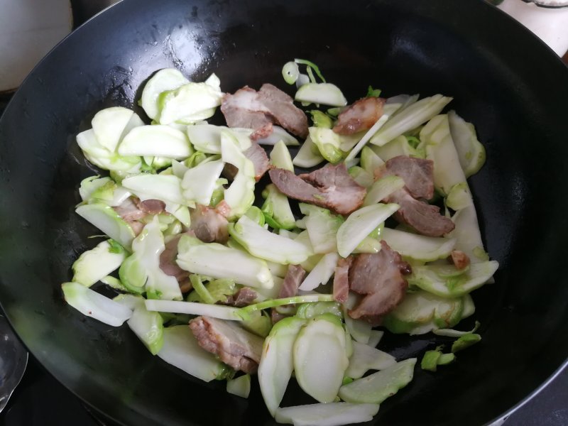 Steps for Cooking Char Siu Pork with Stir-Fried Baby Bok Choy