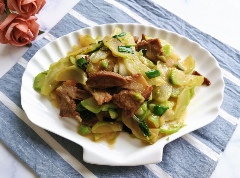 Steps for Cooking Char Siu Pork with Stir-Fried Baby Bok Choy