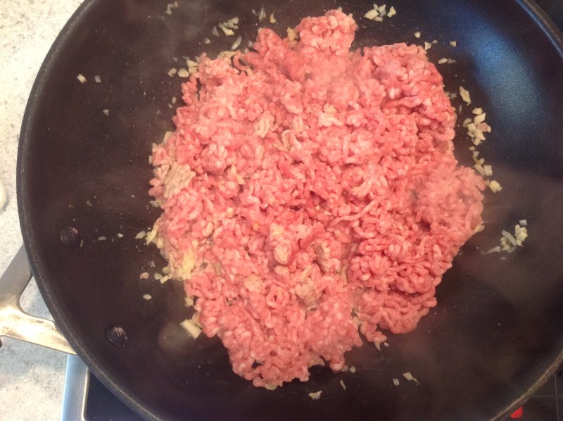 Steps for Making Bolognese Meat Sauce Pasta