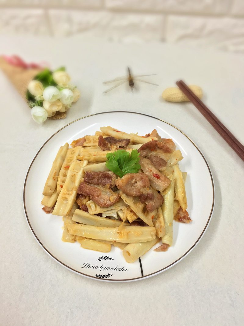 Stir-fried Pork with Bamboo Shoots