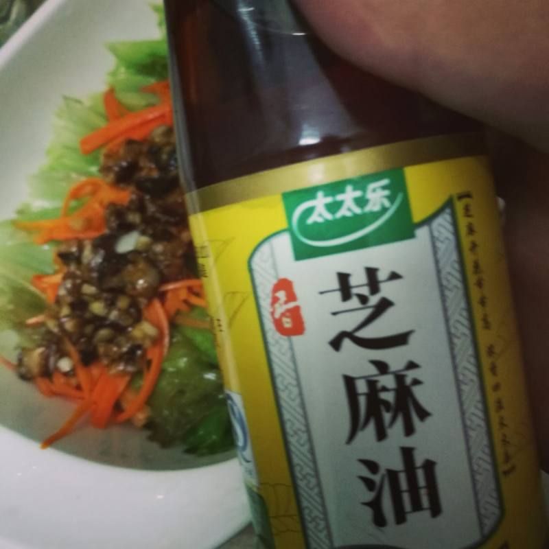 Steps for Cooking Oyster Sauce Lettuce