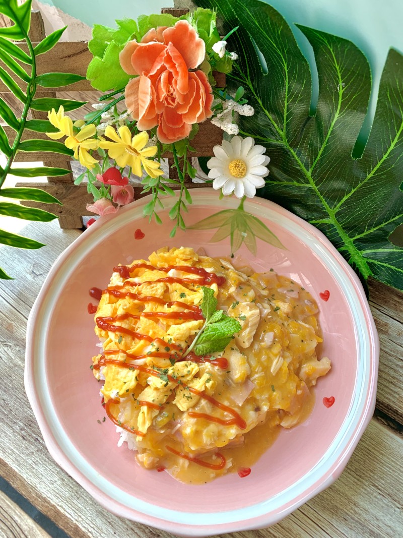 Pumpkin Salmon Omelette Rice