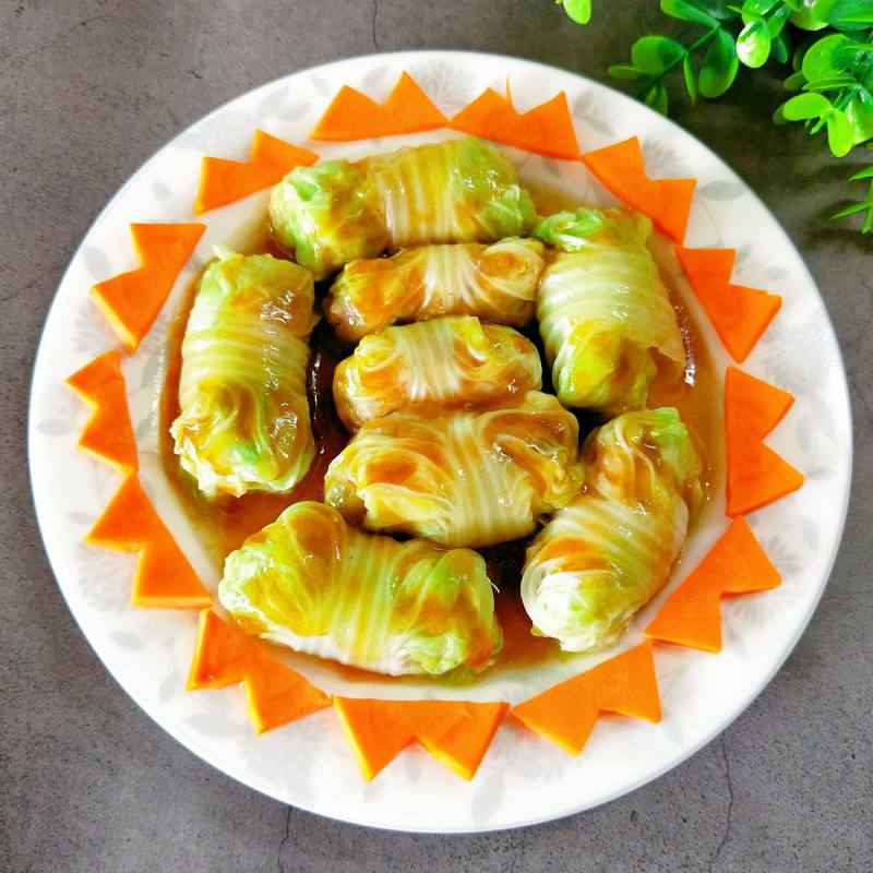 Steps for Making Cabbage Meat Rolls