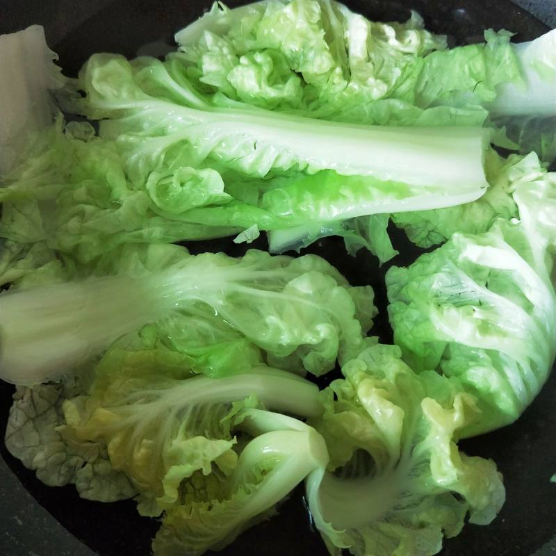 Steps for Making Cabbage Meat Rolls