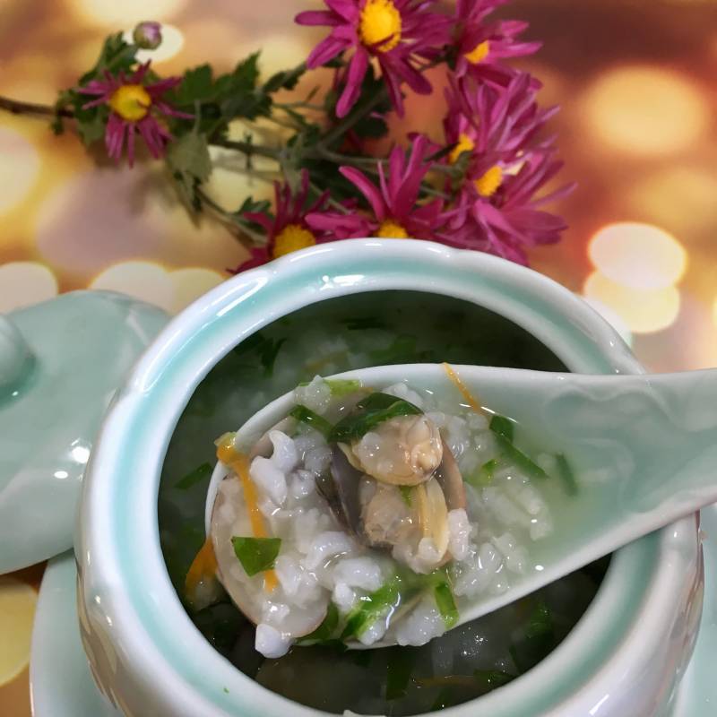 Clam and Lettuce Congee