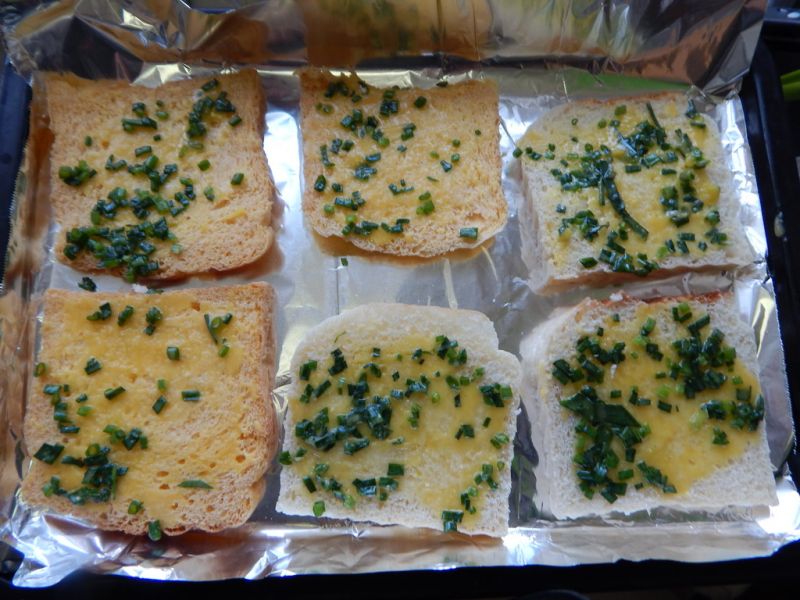 Breakfast - Sausage Cheese Toast Making Steps