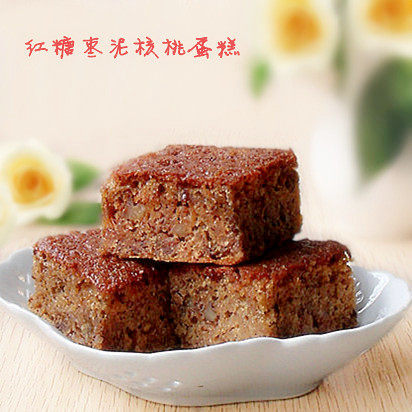 Red Date Walnut Cake with Brown Sugar