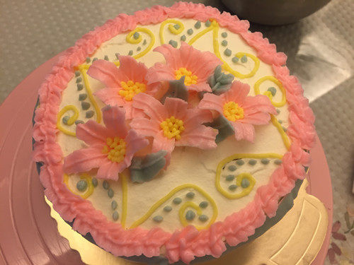 Steps to Make Lily Flower Cake