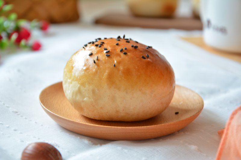 Brown Wheat Red Bean Bun