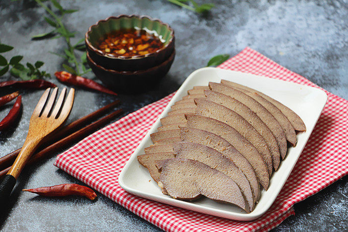 Steps for Making Braised Pig Liver