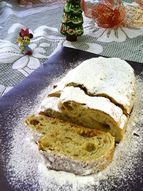 Christmas Bread: Stollen