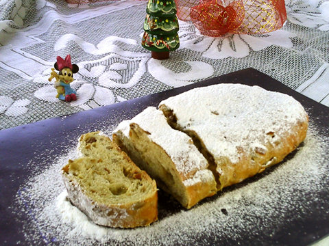 Christmas Bread: Stollen