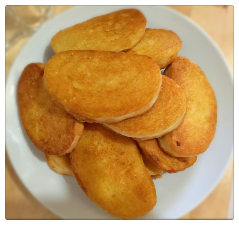 Crispy Steamed Bun Slices