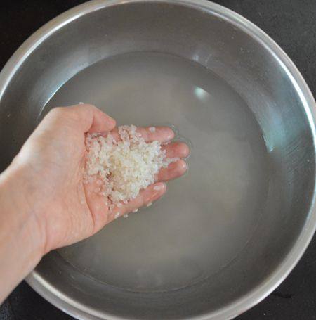 Steps for Making Shiitake Mushroom and Fresh Shrimp Congee