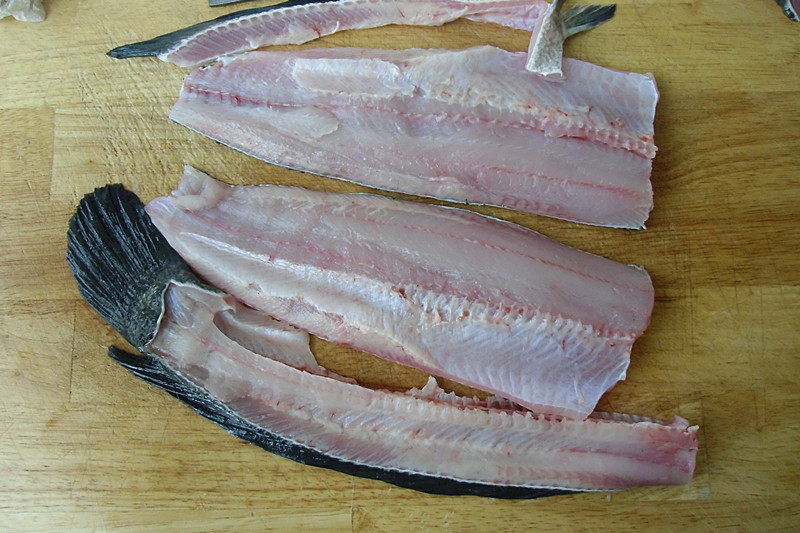 Steps for Cooking Spicy and Numbing Fish Slices