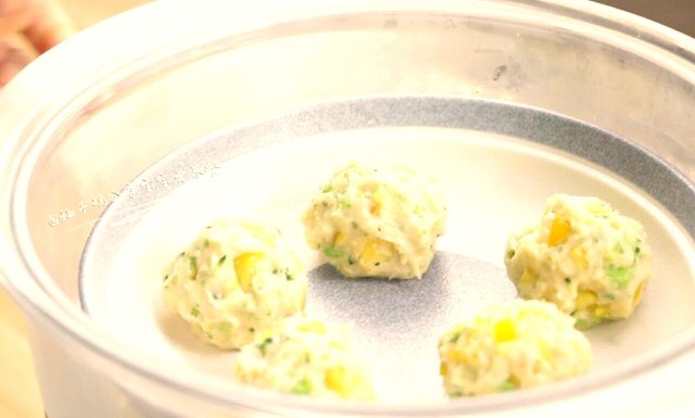 Baby Food Yellow Pepper Chicken Meatballs Cooking Steps