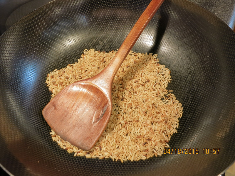 Steps for making homemade brown rice tea