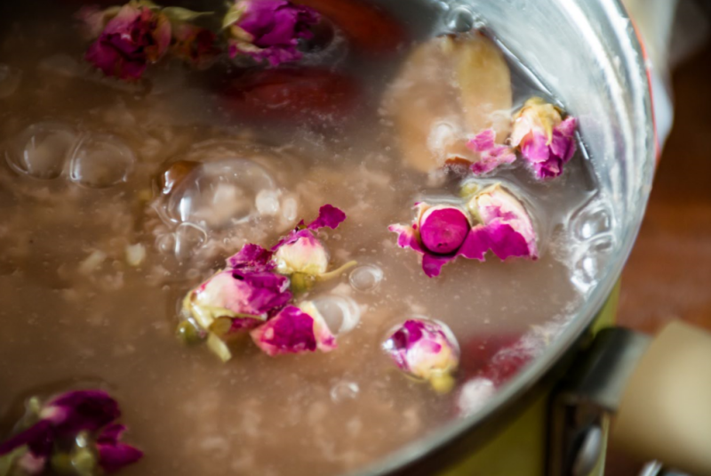 【Xiaosen Mama's Recipes】Double Red Rose Beauty Congee Cooking Steps