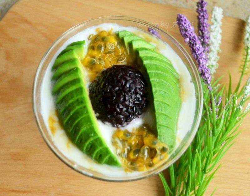 Steps for making Black Rice Cheesecake Fruit Cup