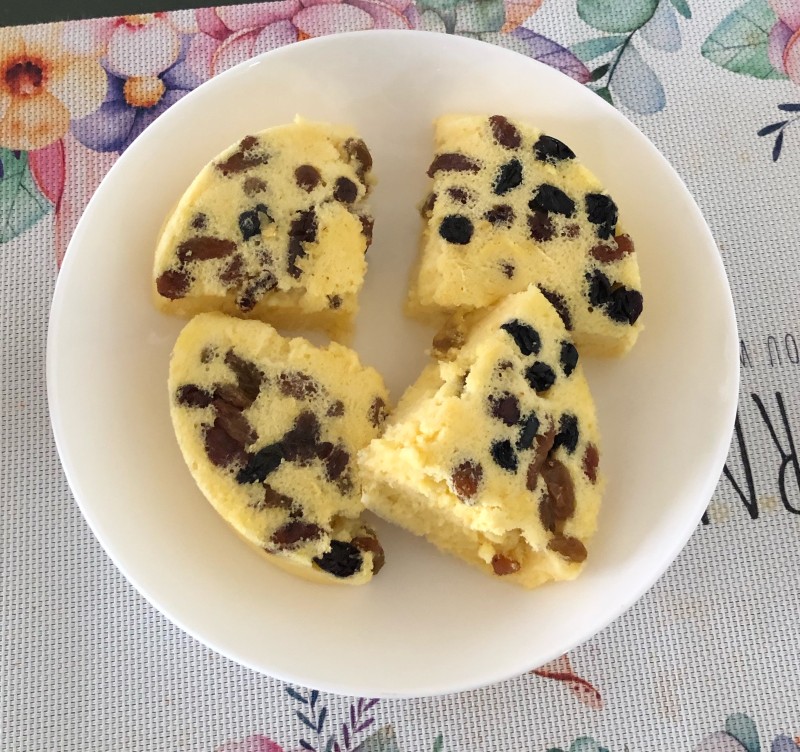 Fruit Steamed Cake