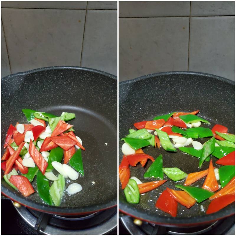 Steps for Stir-fried Black Pepper Beef with Green and Red Peppers