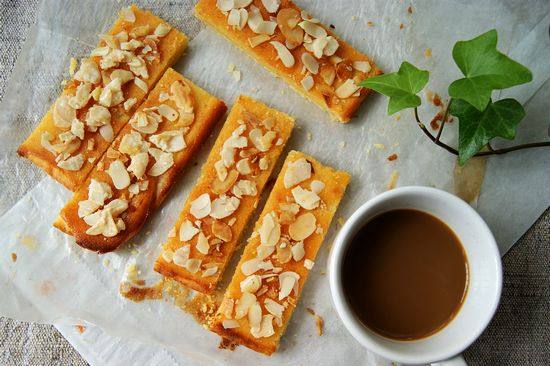 Afternoon Tea Time - Almond Cheese Cake