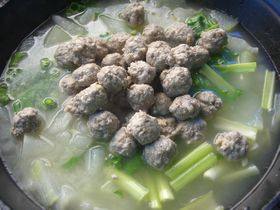 Steps for Making Donggua Boiled Beef Meatballs