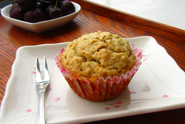 Cranberry Oat Muffin