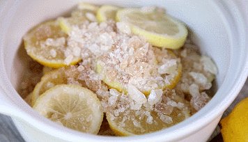 Feeling Sick and Coughing? Try This Chuanbei Lemon Paste - Cooking Steps