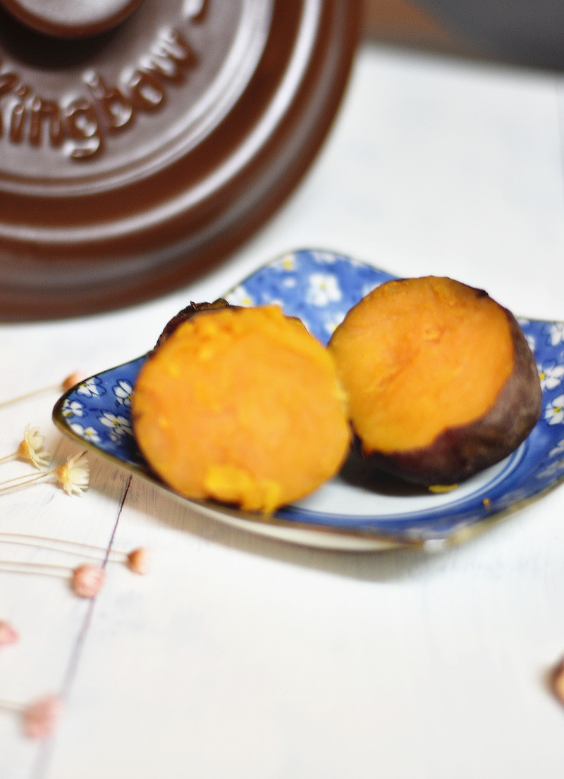 Baked Sweet Potatoes (Kunbo Pot)