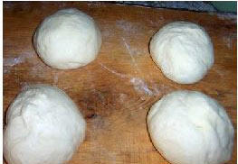 Steps for Making Braided Small Bread