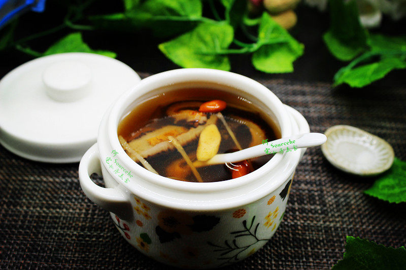 Chinese Astragalus and Korean Red Ginseng Stew