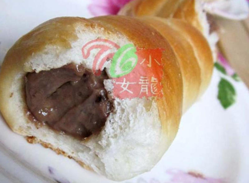 Steps for making Cocoa Spiral Roll