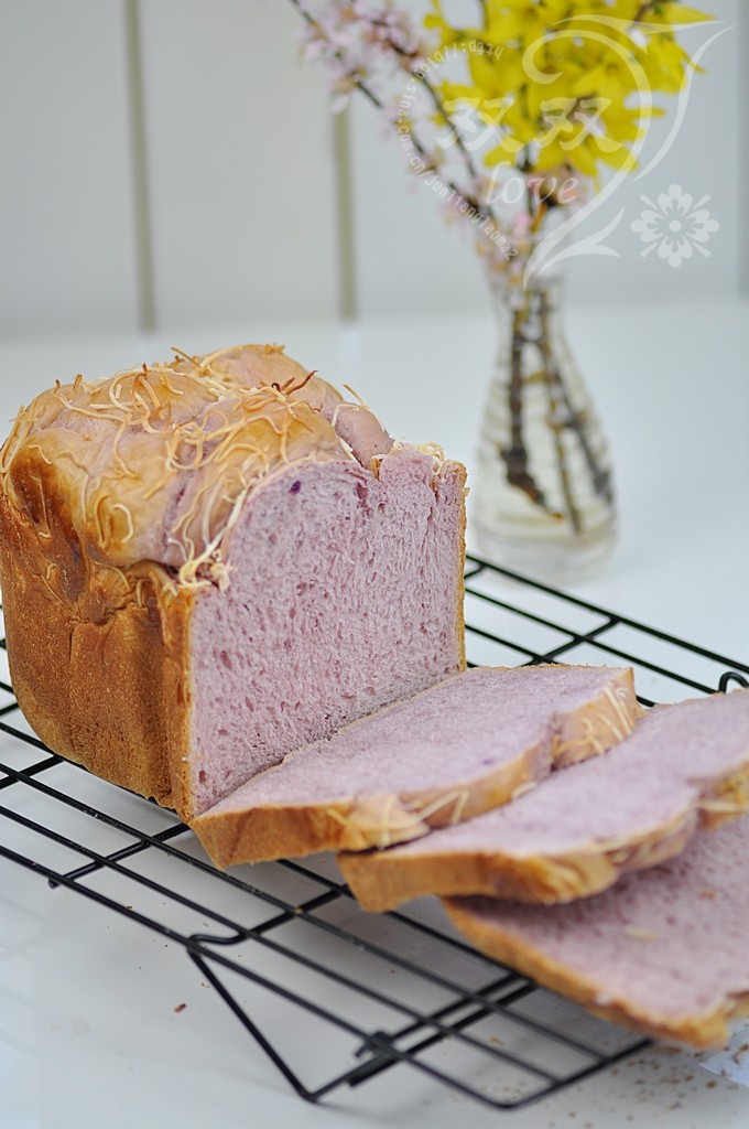 Super Soft and Tempting Toast for Your Loved Ones - Purple Sweet Potato Toast