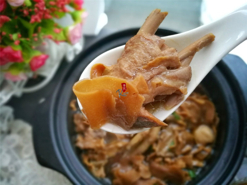 Braised Duck with Bamboo Shoots