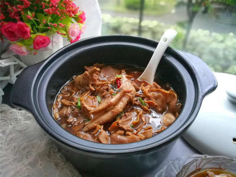 Braised Duck with Bamboo Shoots