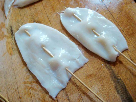 Steps for Making Japanese Style Grilled Squid with Teriyaki Sauce