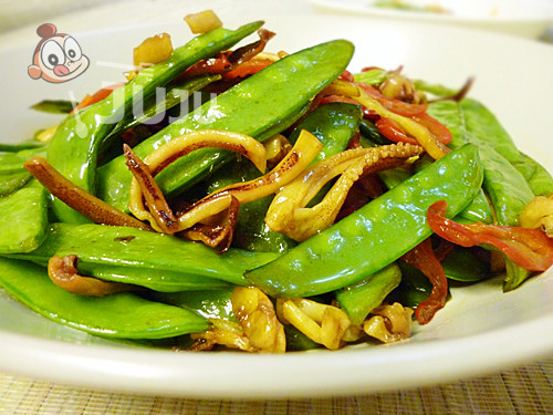 Sautéed Dried Squid with Snow Peas