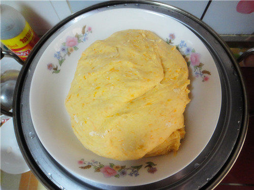 Steps to Make Pumpkin Flower Steamed Buns