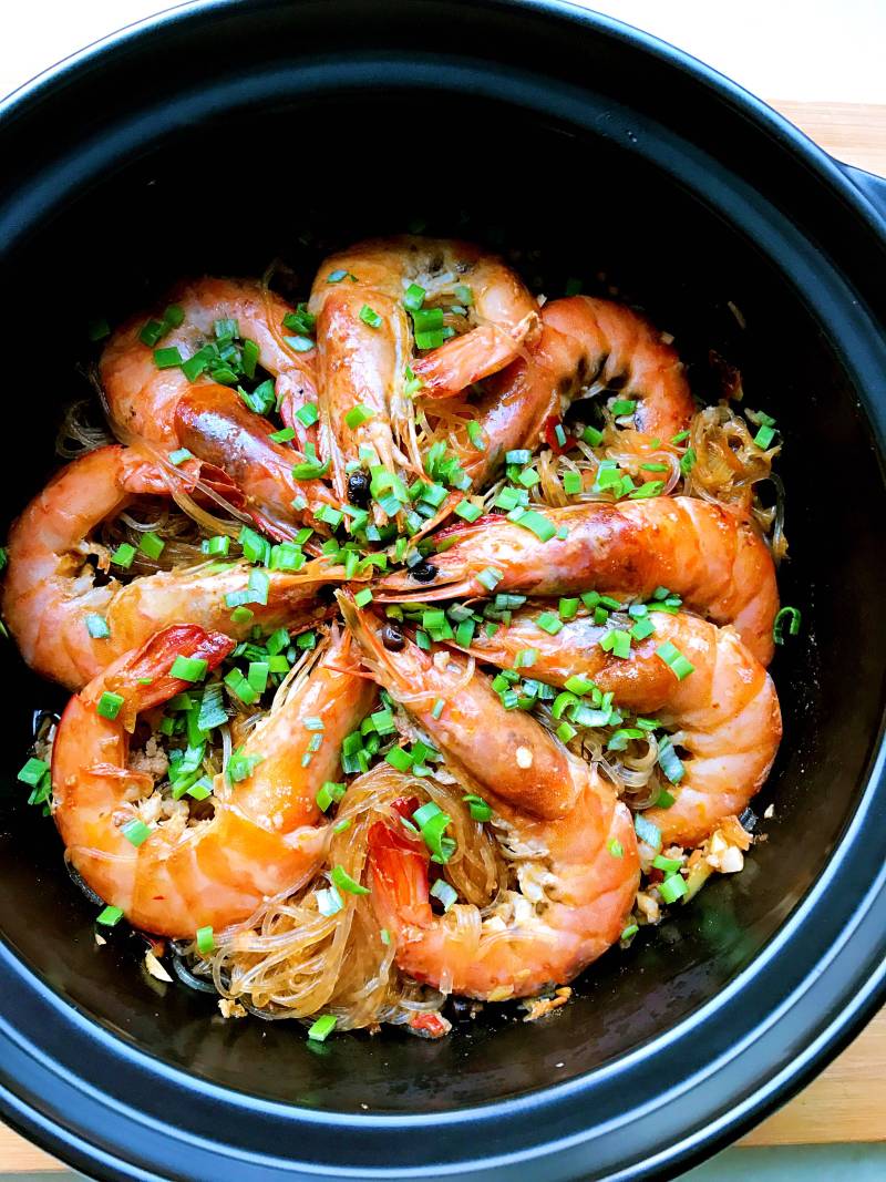 Shrimp and Vermicelli Clay Pot