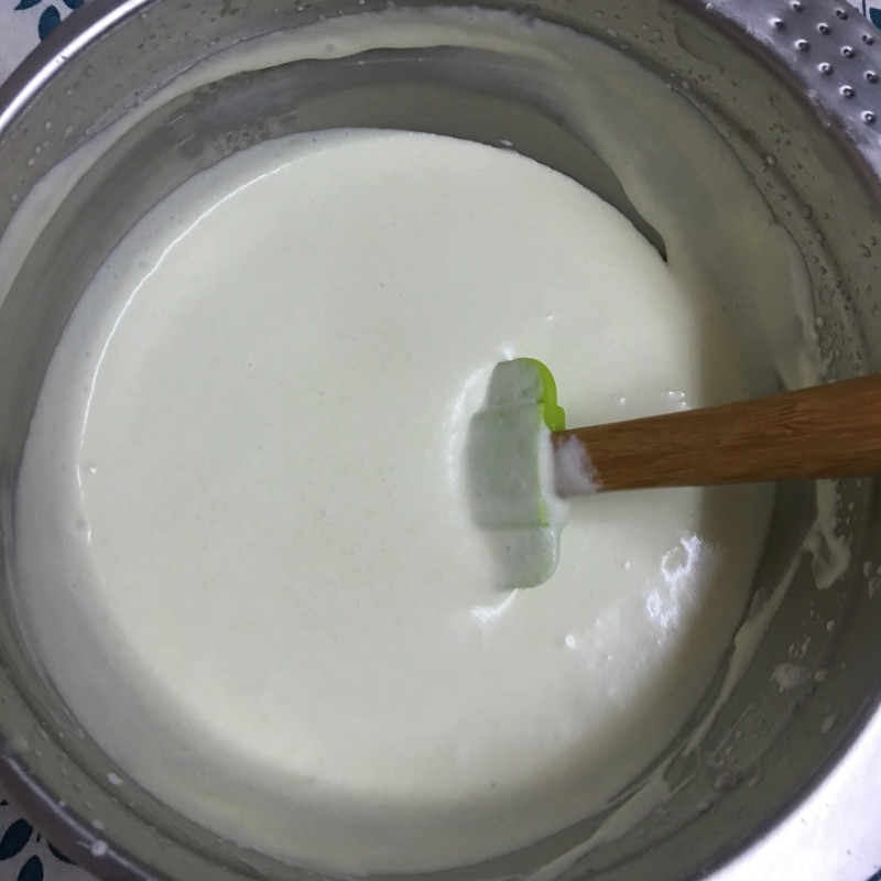 Steps for Making Edamame Mousse Cake