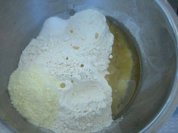 Step-by-Step Instructions for Monkey Mushroom Soda Biscuits