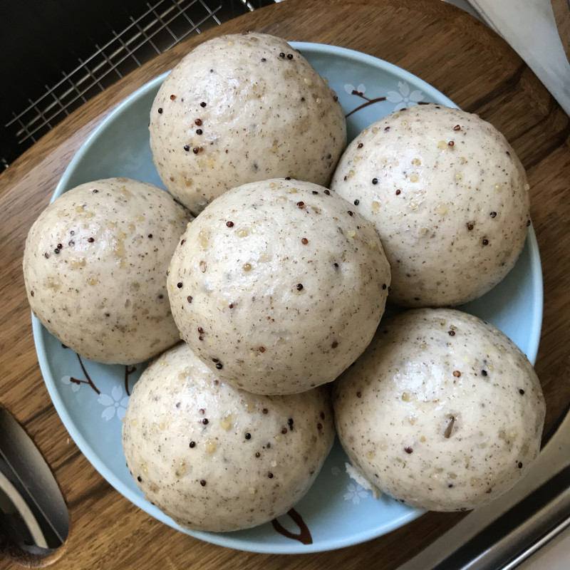 Steps for Making Three-Color Quinoa Steamed Bun