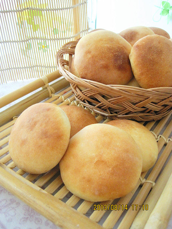 Delicious Milk and Egg Baked Pastry