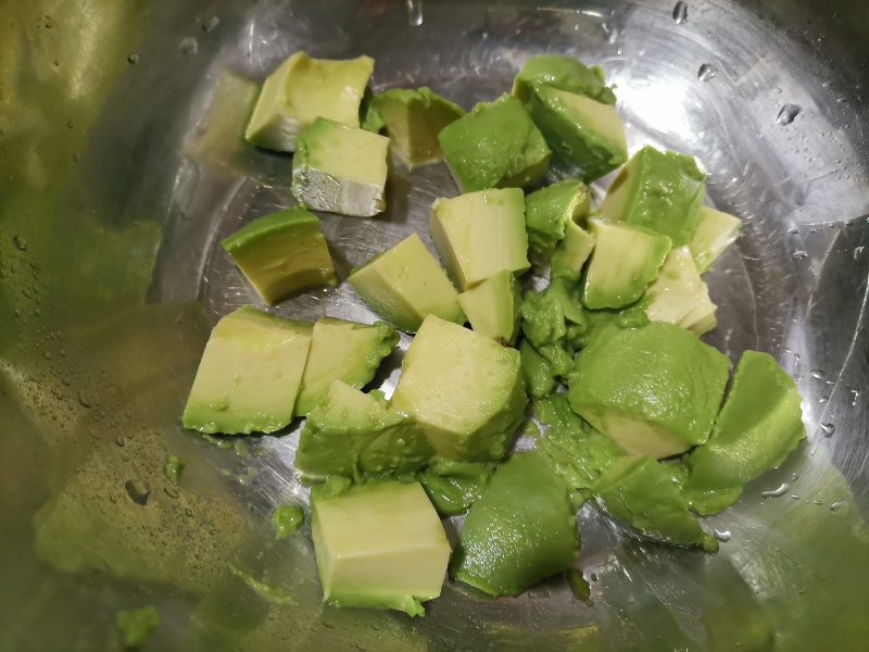 Steps for making Mango Avocado Shrimp Salad