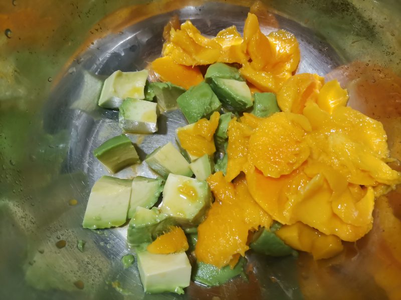 Steps for making Mango Avocado Shrimp Salad