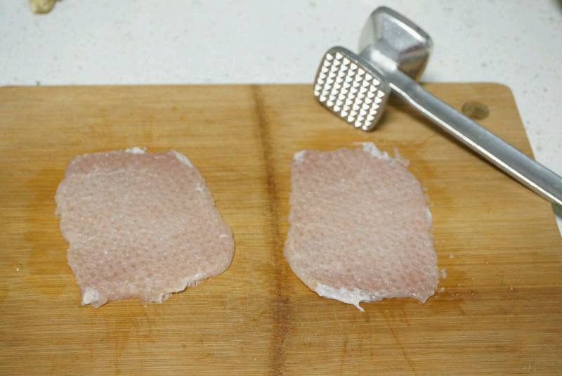 Steps for Cooking Pan-fried Pork Chop