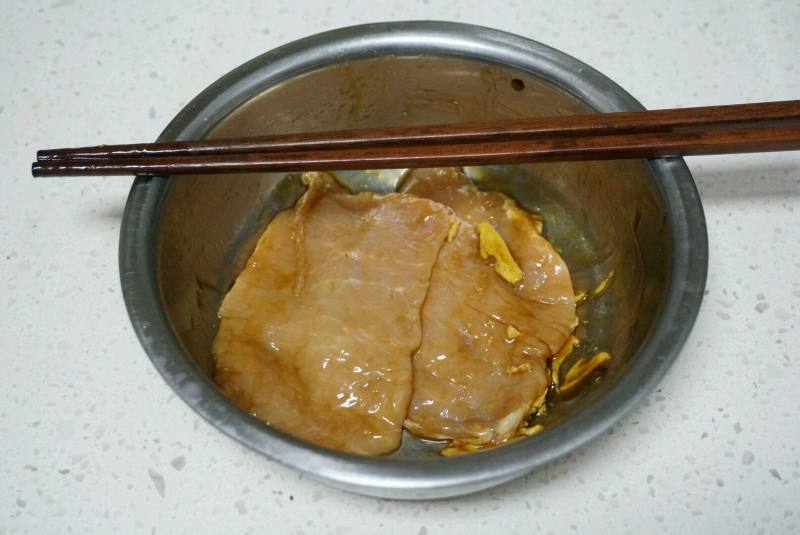 Steps for Cooking Pan-fried Pork Chop